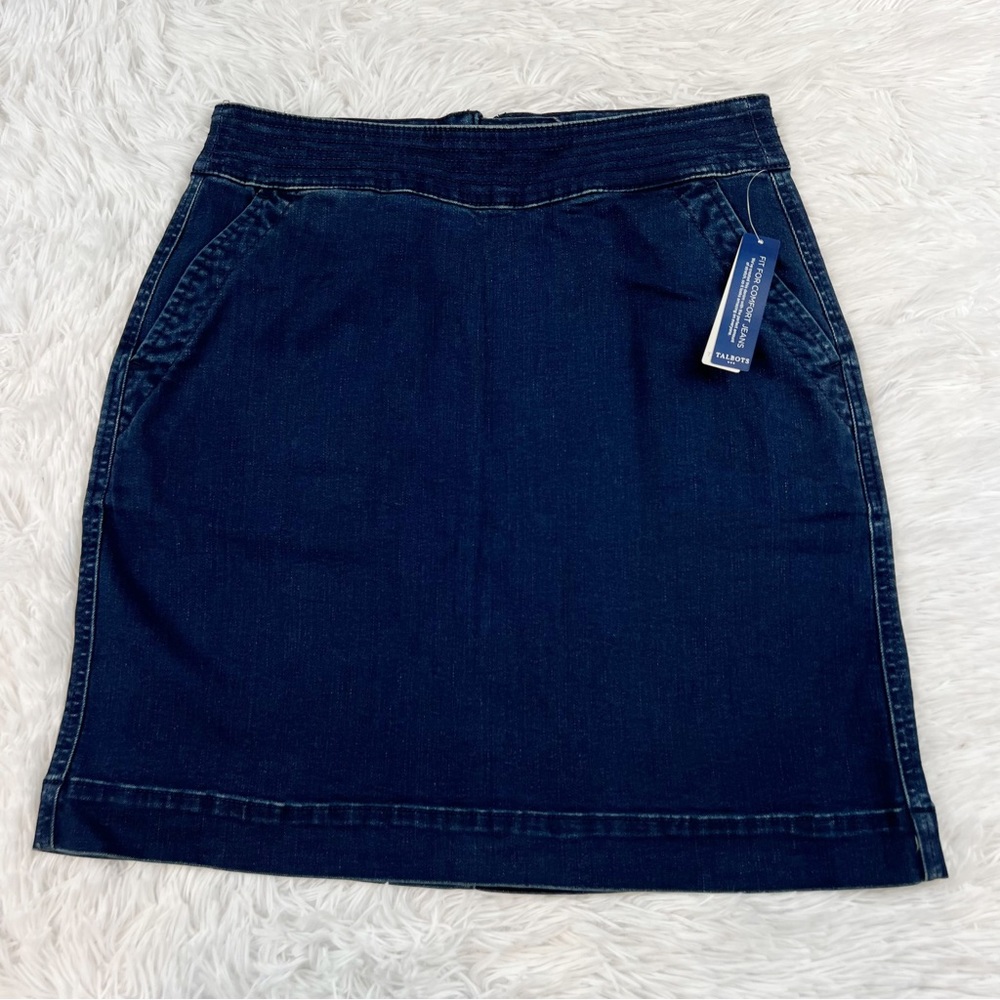Talbots Women’s petite denim mini skirt‎ in blue
